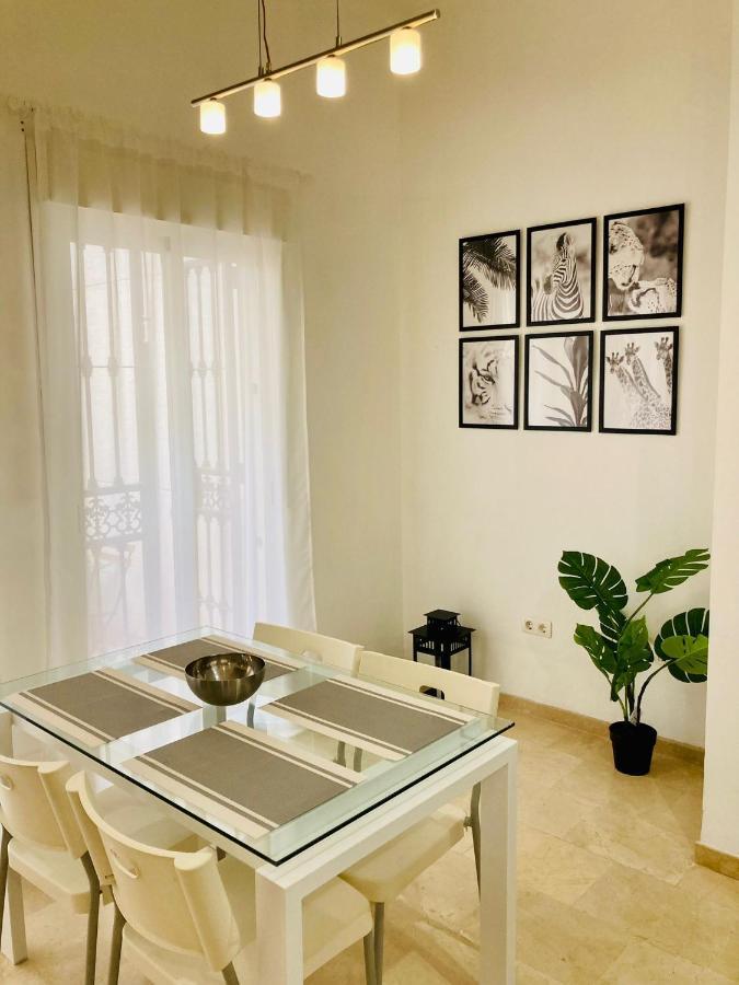 Refino 11 Apartment Malaga Bagian luar foto